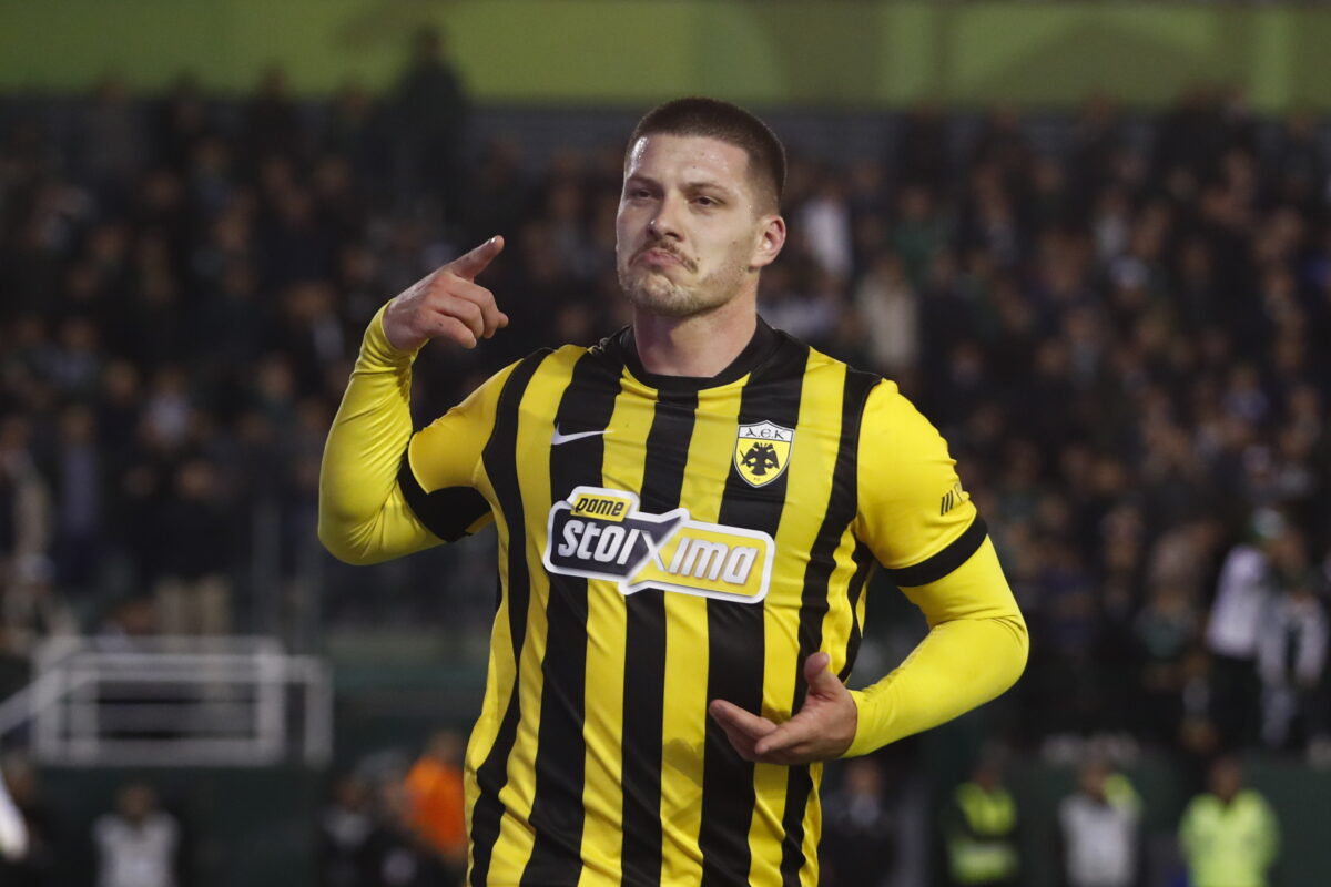 Ο Γιόβιτς πανηγυρίζει το δεύτερο γκολ του (ΣΩΤΗΡΗΣ ΔΗΜΗΤΡΟΠΟΥΛΟΣ