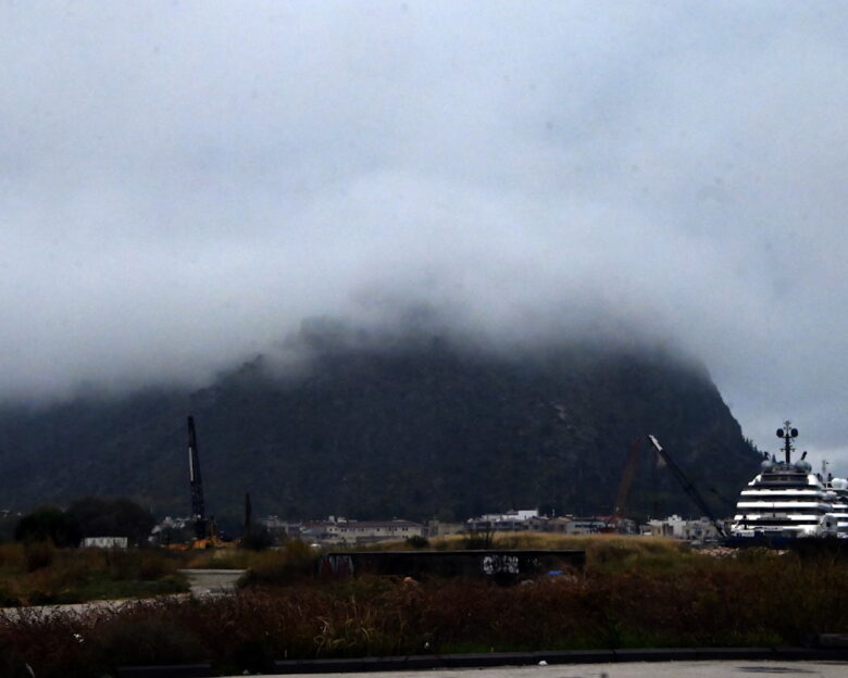 Καιρός αύριο: Συννεφιά, βροχές και καταιγίδες – Προειδοποιήσεις για ισχυρά φαινόμενα σε Ιόνιο, Ήπειρο και δυτική Στερεά