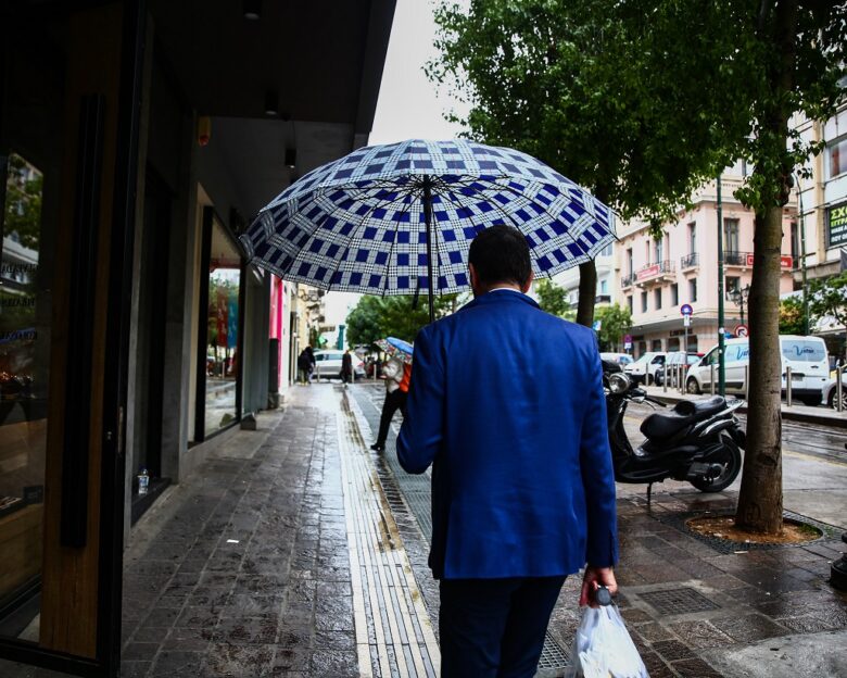Καιρός αύριο: Νέα πτώση της θερμοκρασίας και τοπικές βροχές