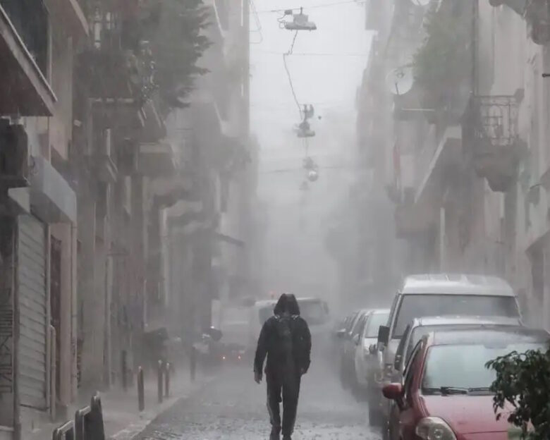 Καιρός – Αρναούτογλου: Σοβαρός κίνδυνος για πλημμύρες στα βορειοδυτικά, μεγάλα ύψη βροχής για πολλές ημέρες