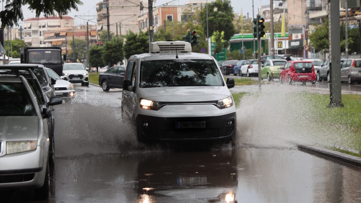 Βροχή στην Αθήνα