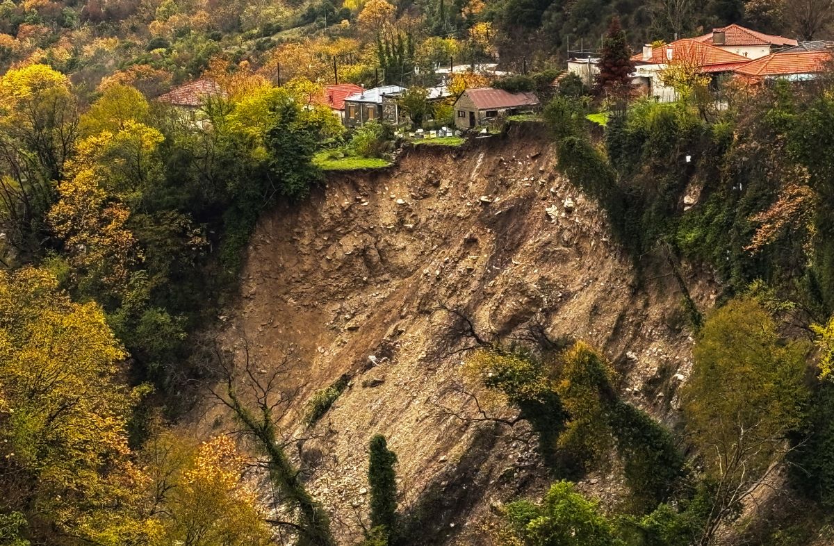Κατολισθήσεις από την κακοκαιρία Adel