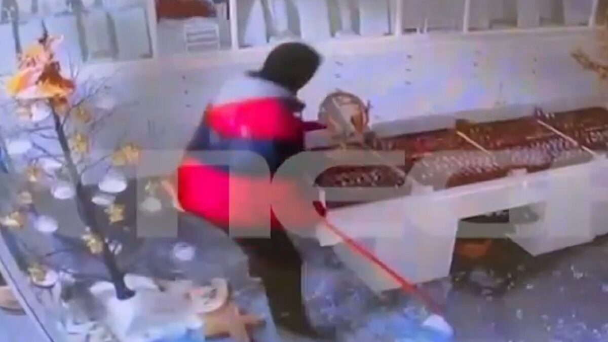 Διάρρηξη σε κοσμηματοπωλείο