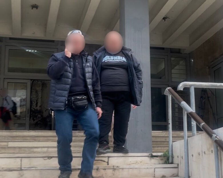 Θεσσαλονίκη: Αναβολή για αύριο πήρε ο 55χρονος που πυροβόλησε στον αέρα με καραμπίνα για να τρομάξει ανήλικους – «Μας είχε κυνηγήσει με αμάξι»