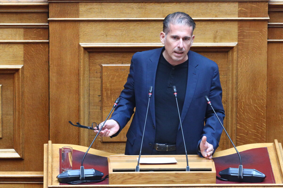 Ο Διαμαντής Καραναστάσης