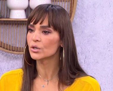 Η Νικολέττα Καρρά κατά τη διάρκεια της συνέντευξης