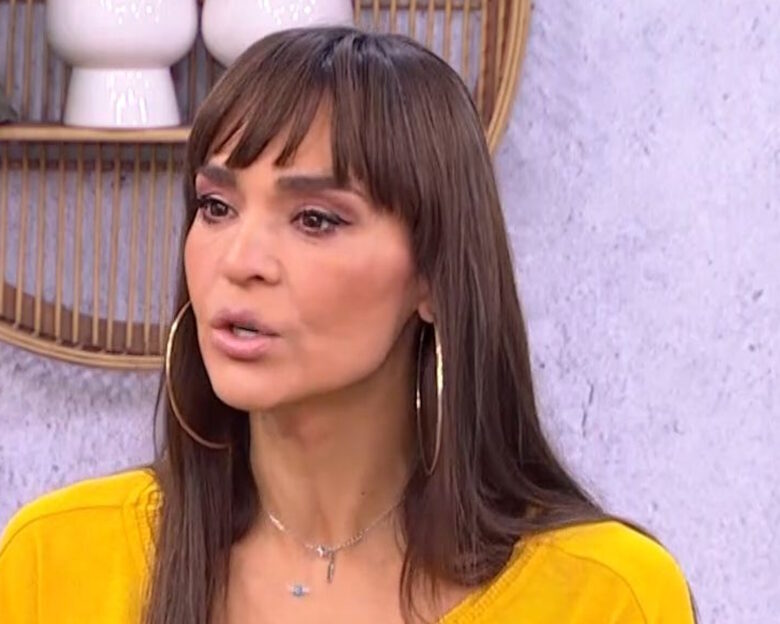 Νικολέττα Καρρά για το χειρουργείο που έκανε: «Τώρα στα γεράματα πρόλαβα να το κάνω»