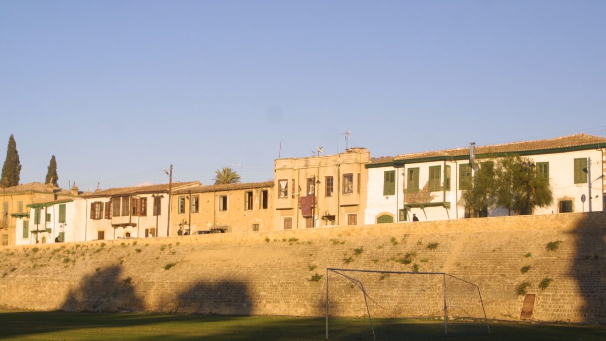 Νεκρή ζώνη στα κατεχόμενα