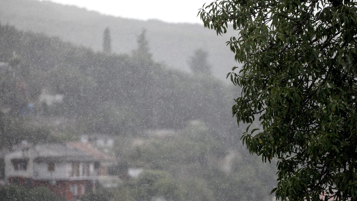 Έντονη βροχόπτωση στην Κέρκυρα