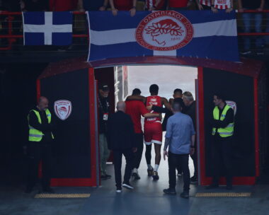 Ο Κίναν Έβανς αποχωρεί τραυματίας από το ΣΕΦ (ΑΡΓΥΡΩ ΑΝΑΣΤΑΣΙΟΥ