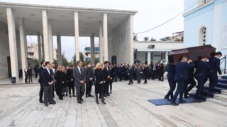 Κηδεία Μαρινόπουλου