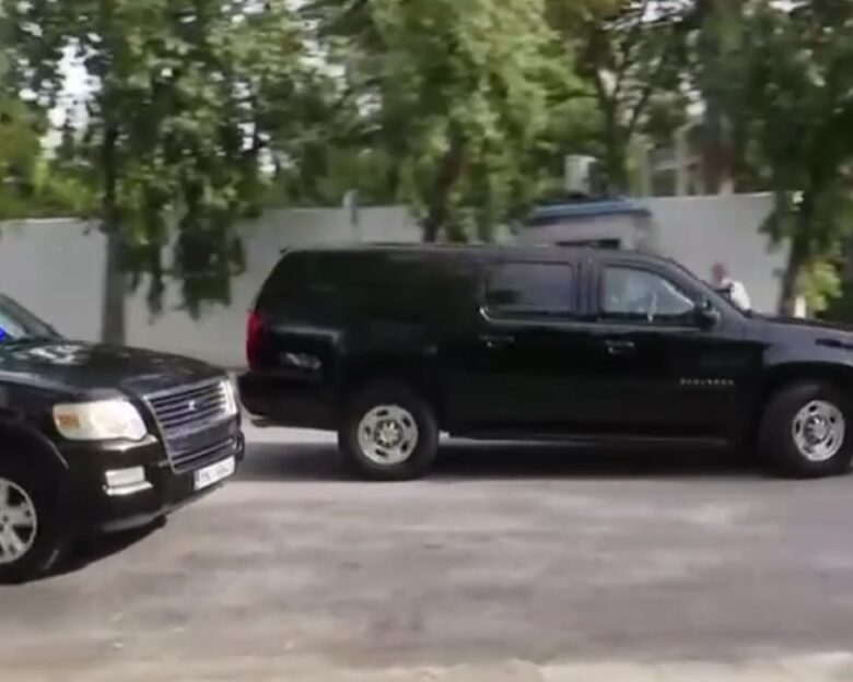 Έφτασε στην Αθήνα η Κίμπερλι Γκιλφόιλ