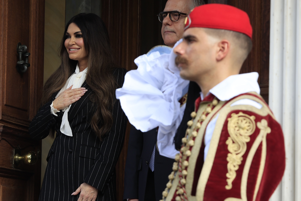 Η νέα πρέσβης των ΗΠΑ στην Αθήνα, Κίμπερλι Γκιλφόιλ υπέβαλε τα διαπιστευτήριά της στον Πρόεδρο της Δημοκρατίας, Κωνσταντίνο Τασούλα