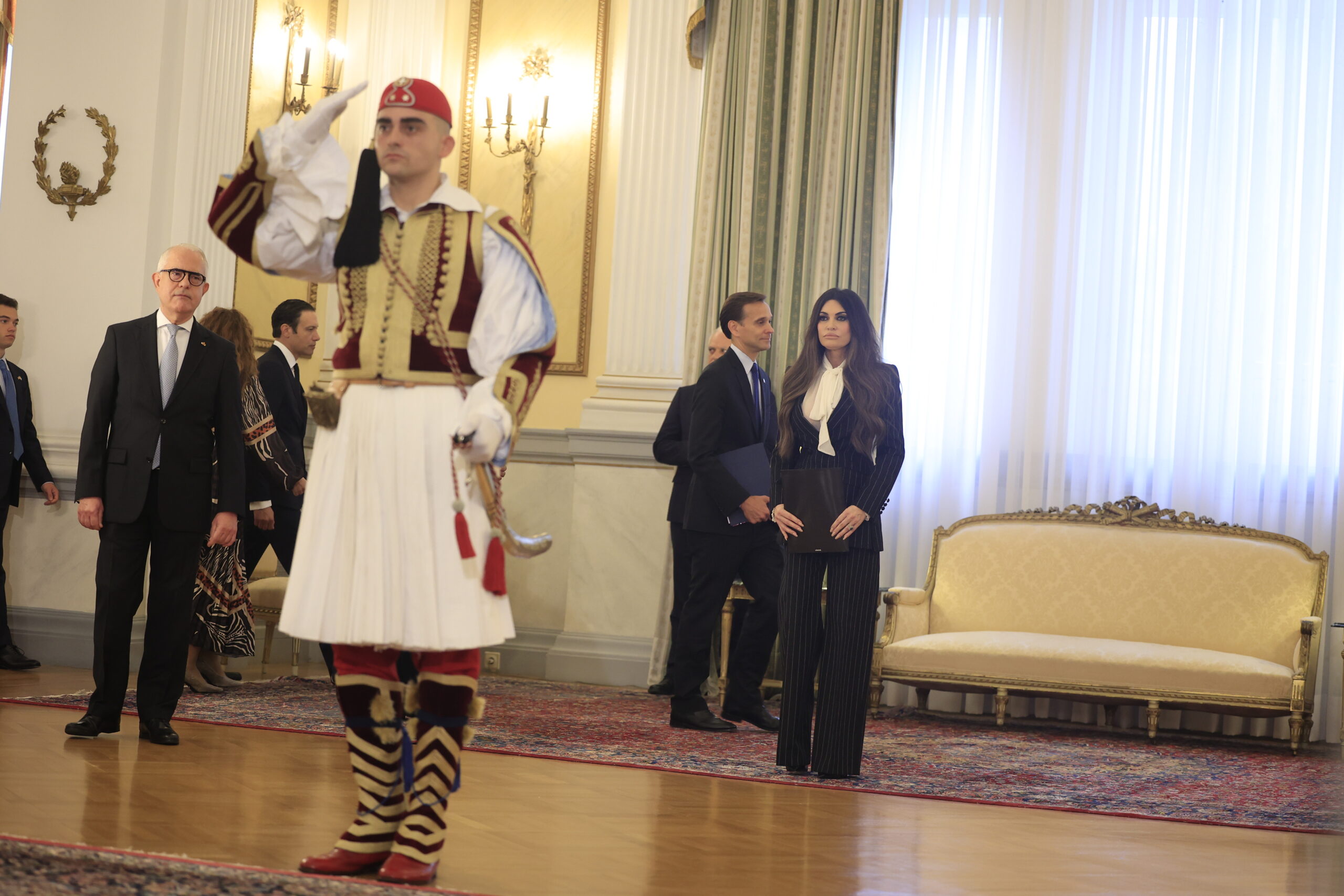 Εντυπωσιακή η Κίμπερλι Γκίλφοϊλ στον ΠτΔ