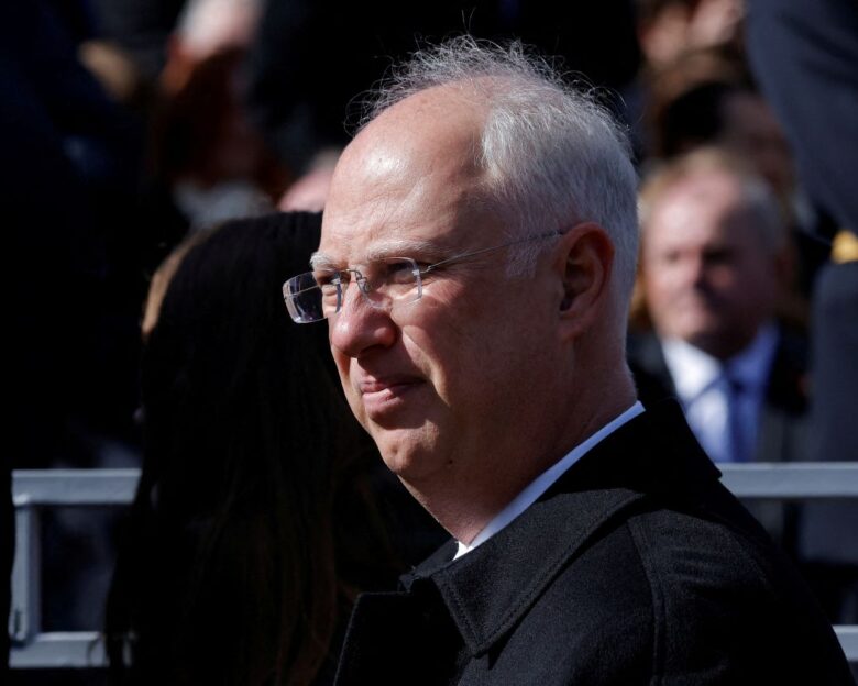 Κίριλ Ντμιτρίεφ: Ο Ρώσος διπλωμάτης ανάμεσα σε Πούτιν, Τραμπ και τον πόλεμο στην Ουκρανία – Κρυφός προπαγανδιστής ή το κλειδί για την ειρήνη