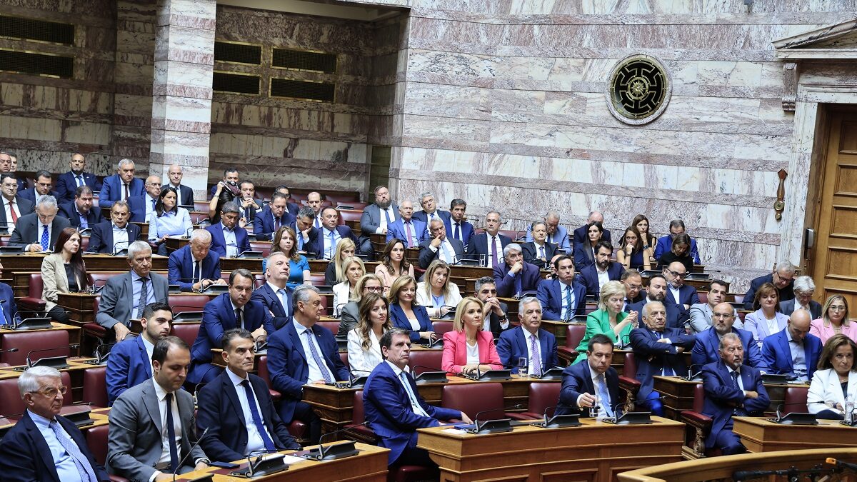 ΦΩΤΟ ΑΡΧΕΙΟΥ ΓΙΩΡΓΟΣ ΚΟΝΤΑΡΙΝΗΣ