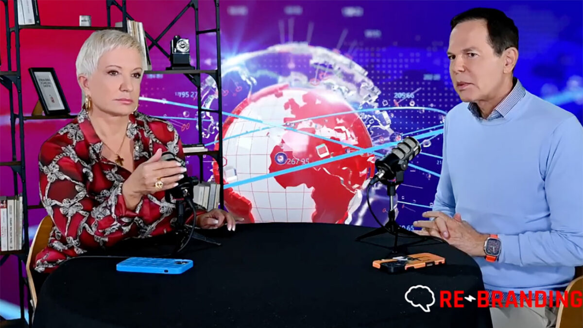 Re-branding.gr: Χριστίνα Κοραή και Δημήτρης Τάκης σχολιάζουν την επικαιρότητα