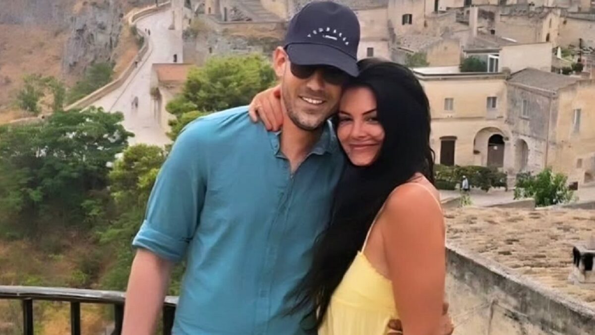 Γιώργος Καραθανάσης και Μαρία Κορινθίου