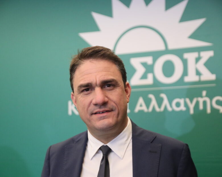 Ο Τσουκαλάς απαντά στον Μαρινάκη: «Ο Μητσοτάκης είναι πρωθυπουργός υπό αποχώρηση σε μια κυβέρνηση σε πρωτοφανή αποσύνθεση»