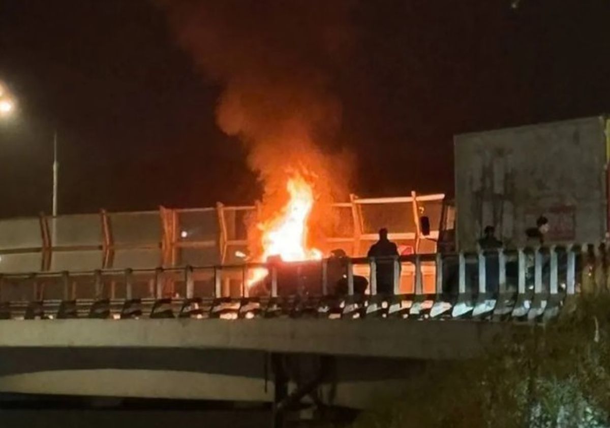 Η Lamborghini του ανετράπη και τυλίχθηκε στις φλόγες