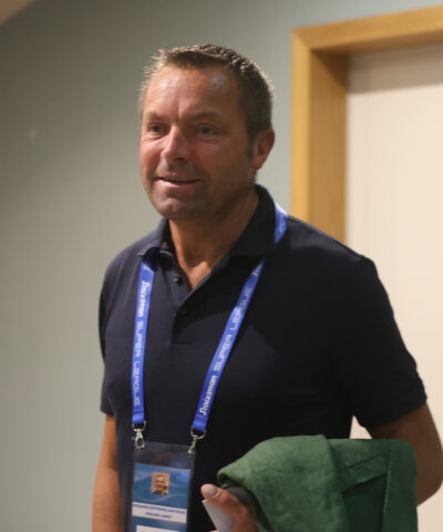 Ο Λανουά σε αγώνα της Super League