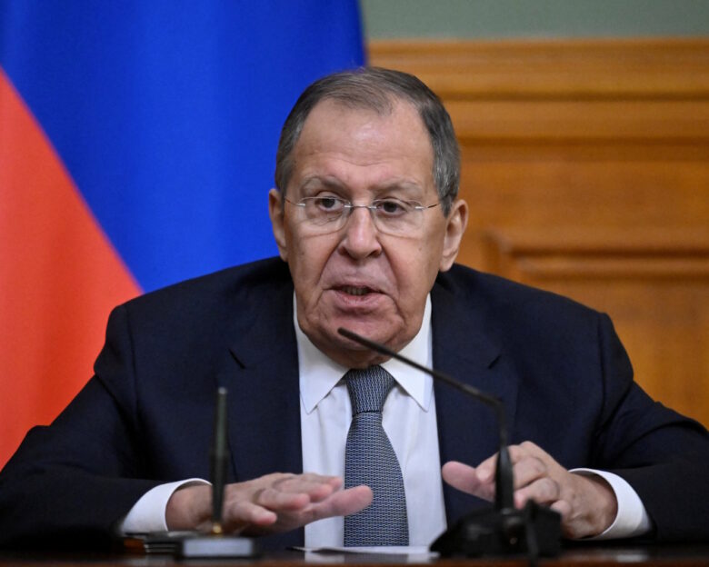 O Λαβρόφ θέλει ειρηνευτικό σχέδιο για την Ουκρανία με το «πνεύμα και το γράμμα» της συνάντησης Πούτιν – Τραμπ στην Αλάσκα