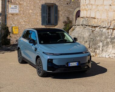 Το Leapmotor Β10 στην Ελλάδα από 25.900 ευρώ!