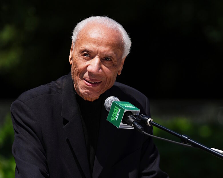 Πέθανε ο Λένι Γουίλκενς, θρήνος στο NBA