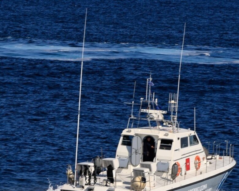 Γαύδος: Συνεχίζονται οι έρευνες για 8 αγνοούμενους μετανάστες του ναυαγίου