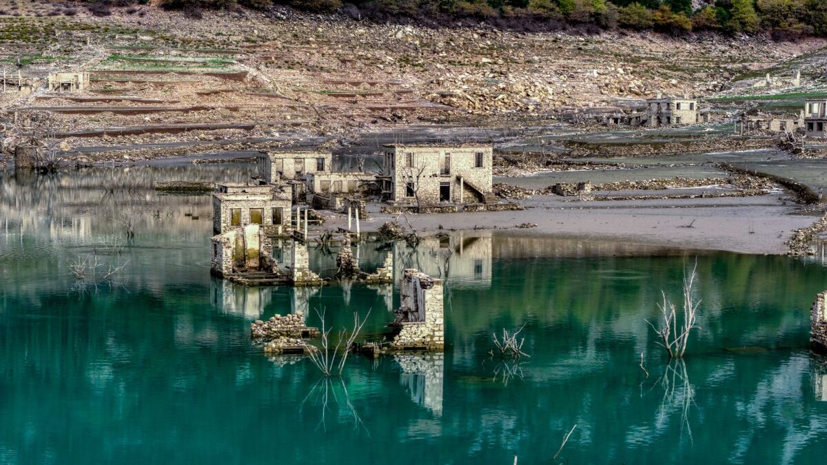 Λίμνη Μόρνου