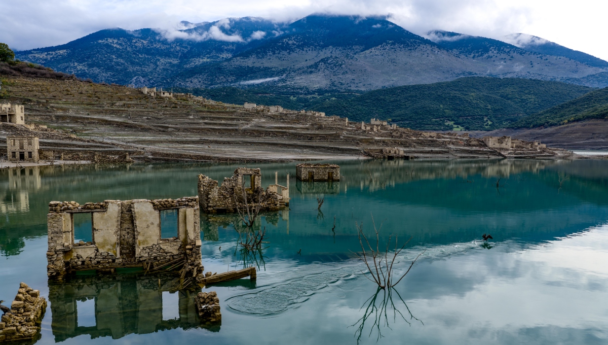 Λίμνη Μόρνου
