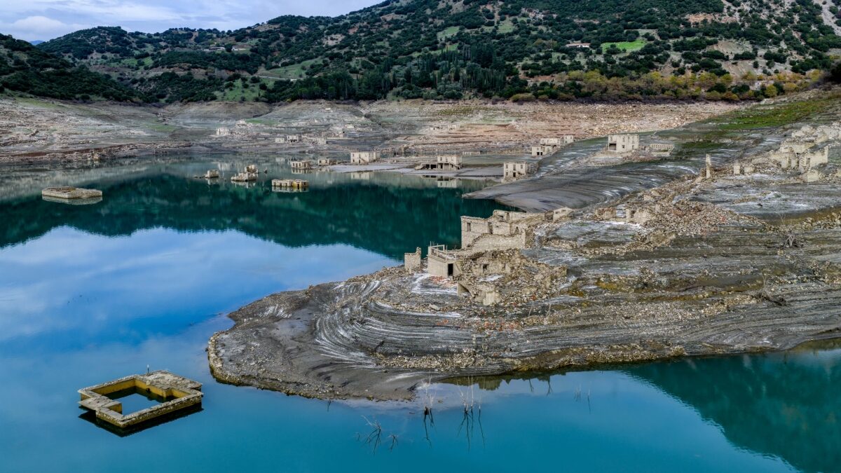 Λίμνη Μόρνου