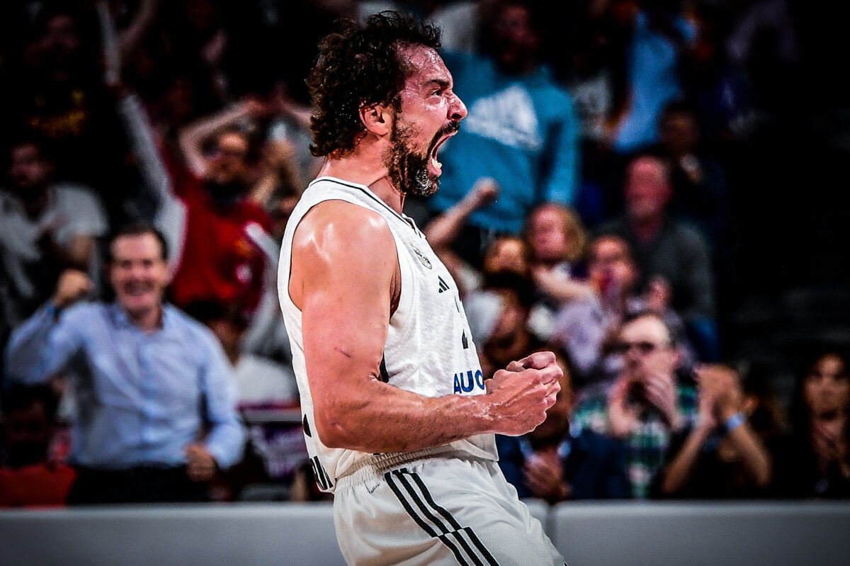 Ο Σέρχιο Γιουλ πανηγυρίζει για τη Ρεάλ Μαδρίτης (KLODIAN LATO