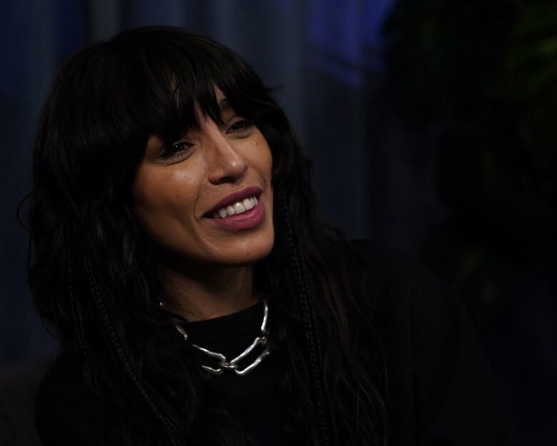 MadWalk 2025: Η εντυπωσιακή εμφάνιση της Loreen στο closing της γιορτής μόδας – Δείτε βίντεο