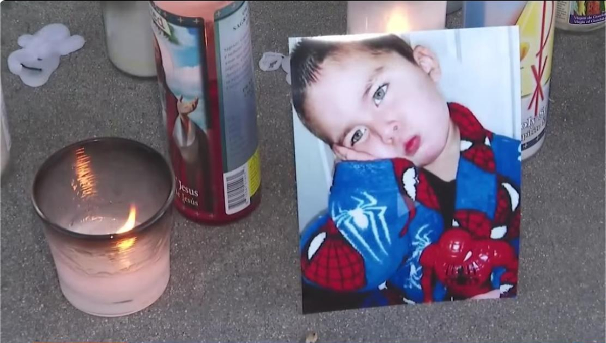 Η εικόνα του μικρού αγοριού που βρέθηκε νεκρό στην Καλιφόρνια