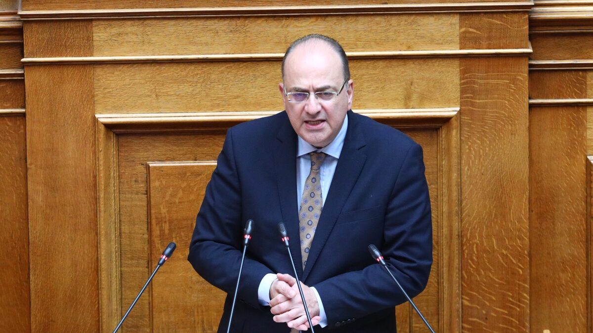 Ο Μακάριος Λαζαρίδης