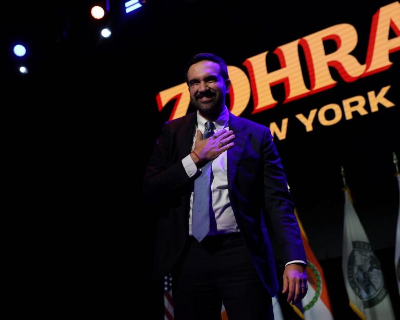 Ζοχράν Μαμντάνι: Δείτε τον να χορεύει σε κλαμπ το «Not Like Us» του Κέντρικ Λαμάρ λίγες ημέρες πριν εκλεγεί δήμαρχος Νέας Υόρκης