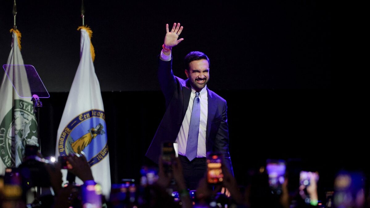 Ζόραν Μαμντάνι,