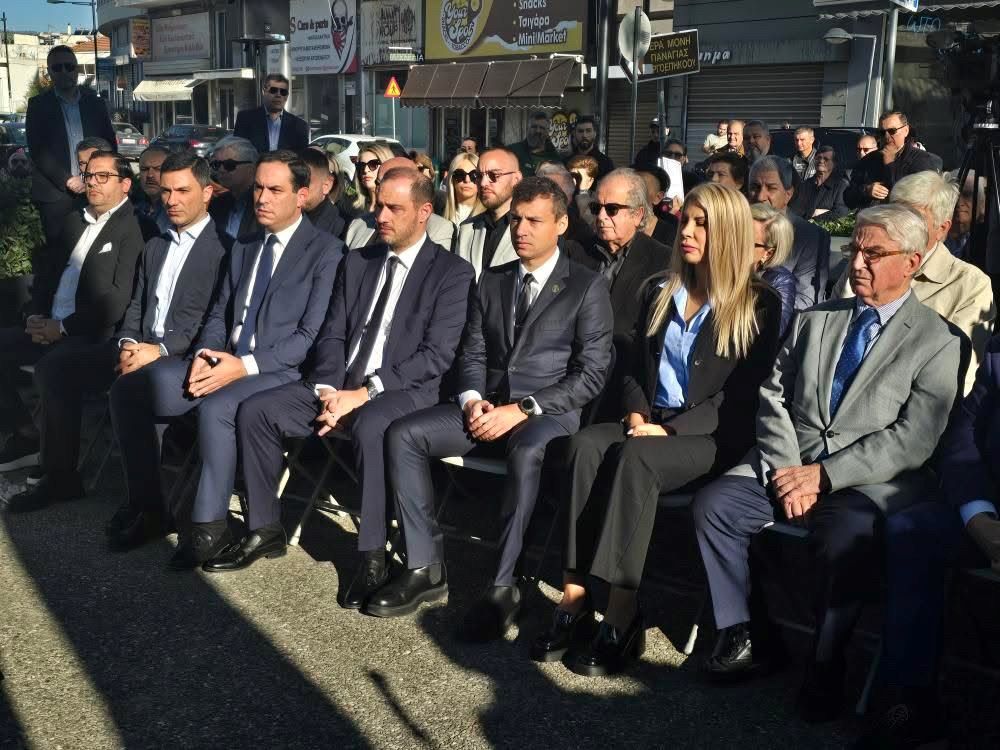 Μνημείο θυμάτων της πλημμύρας στη Μάνδρα