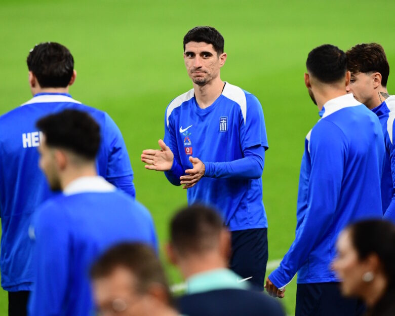 Εθνική ποδοσφαίρου και Ε.Κ.Ε.Α μαζί για τη ζωή: «Κάθε σταγόνα αίματος, μια ελπίδα»