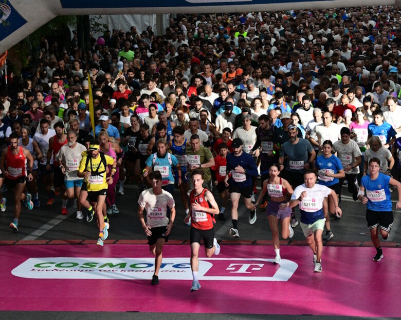 42ος Αυθεντικός Μαραθώνιος Αθήνας 2025: Ποιοι δρόμοι θα είναι κλειστοί την Κυριακή – Πώς θα κινηθούν μετρό, τραμ και ηλεκτρικός