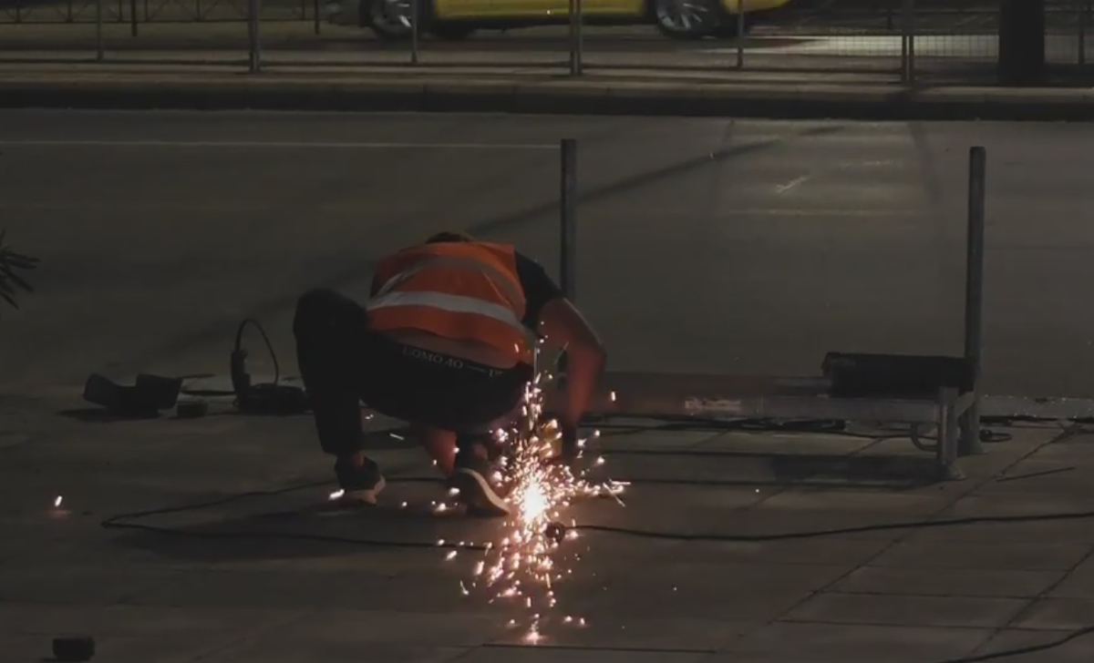 Αυθεντικός Μαραθώνιος της Αθήνας: Βίντεο από τις τελευταίες εργασίες - Έκλεισε η Βασιλέως Κωνσταντίνου