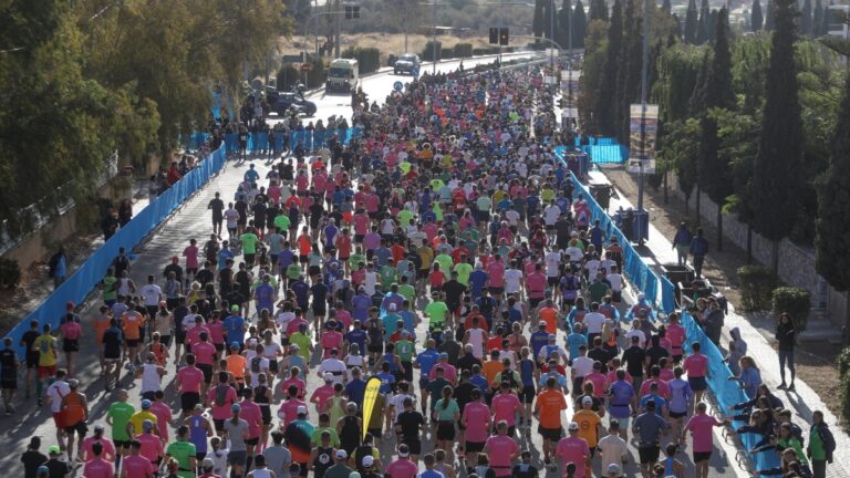 Μαραθώνιος