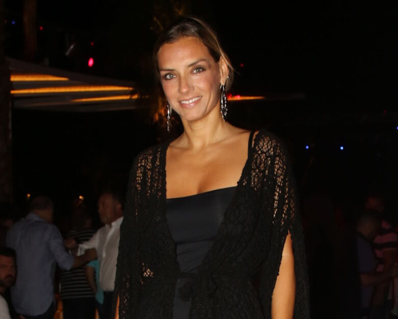 Μαρία Ένεζλη: «Η ζωή με τον γιο μου είναι τελείως διαφορετική, έχουν έρθει τα πάνω κάτω»