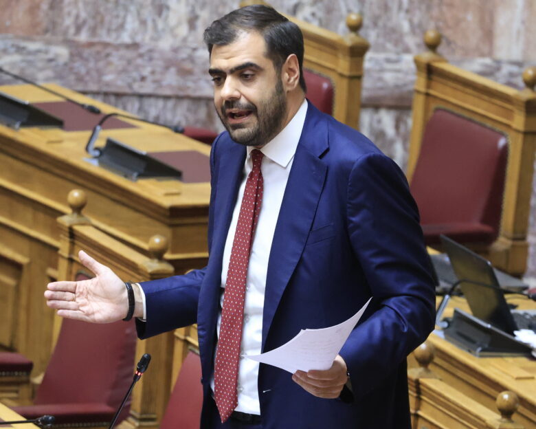 Μαρινάκης: «Δεν θα πάρουμε την άδεια της κας Ζαχάροβα»