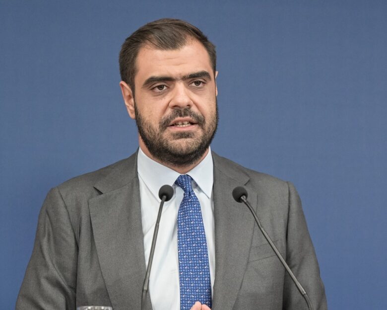 Μαρινάκης: Ευχάριστο ανάγνωσμα το βιβλίο του Τσίπρα – Μιλάμε για την «Ιθάκη» αλλά μην ξεχνάμε το ταξίδι και το αχρείαστο μνημόνιο