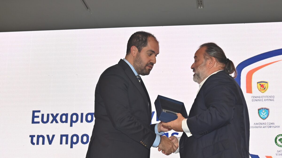 Ο κ. Μάριος Ηλιόπουλος και η SEAJETS βραβεύθηκαν από τον Υπουργό Κλιματικής Κρίσης και Πολιτικής Προστασίας κ. Γιάννη Κεφαλογιάννη