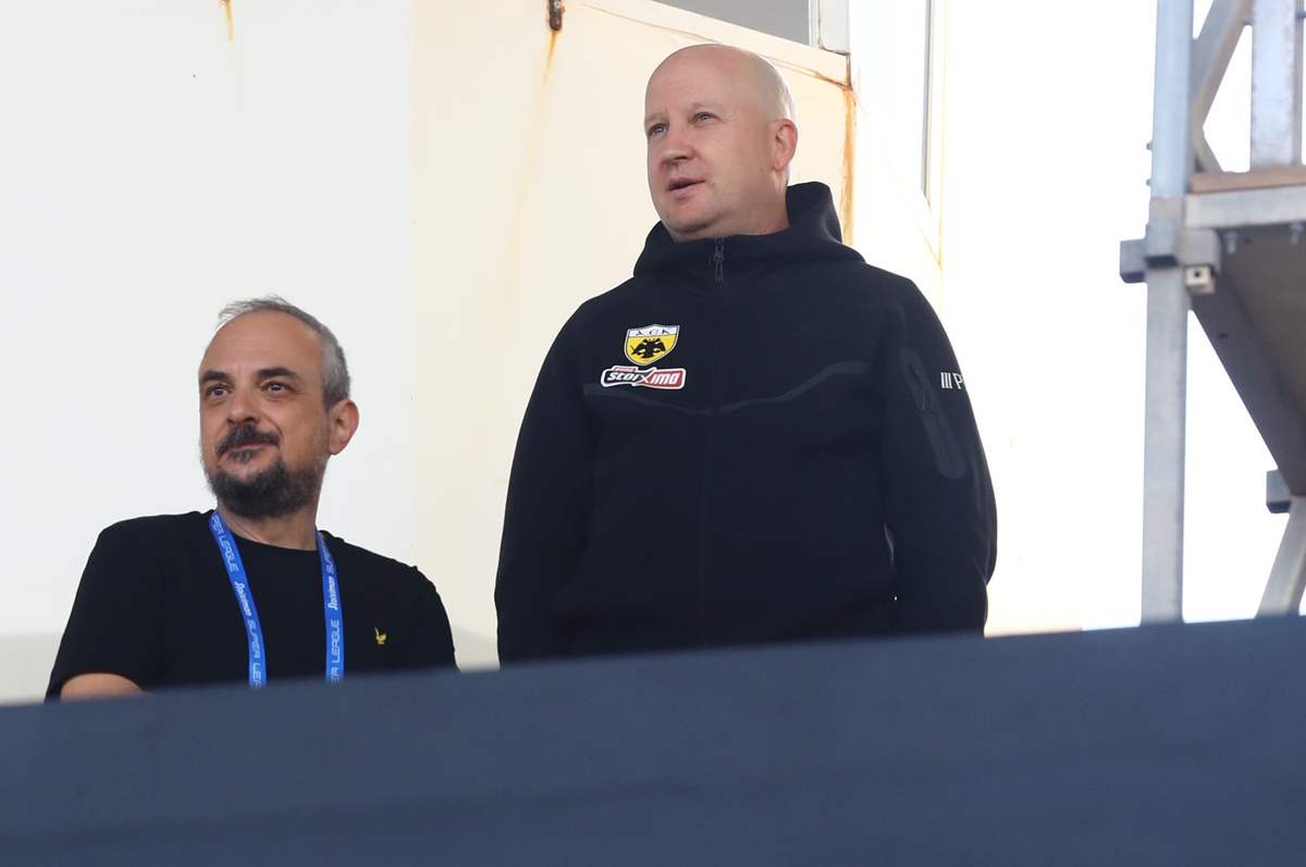 SUPERLEAGUE 2025-2026 / ΟΦΗ - ΑΕΚ (ΜΑΡΚΟΣ ΧΟΥΖΟΥΡΗΣ / EUROKINISSI)