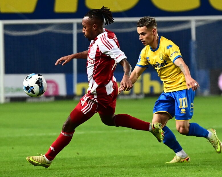 Παναιτωλικός – Ολυμπιακός live για την 12η αγωνιστική της Super League