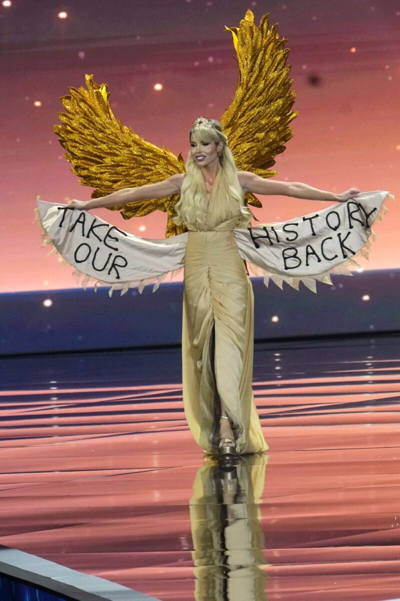 Η Μαίρη Χατζηπαύλου στα Miss Universe